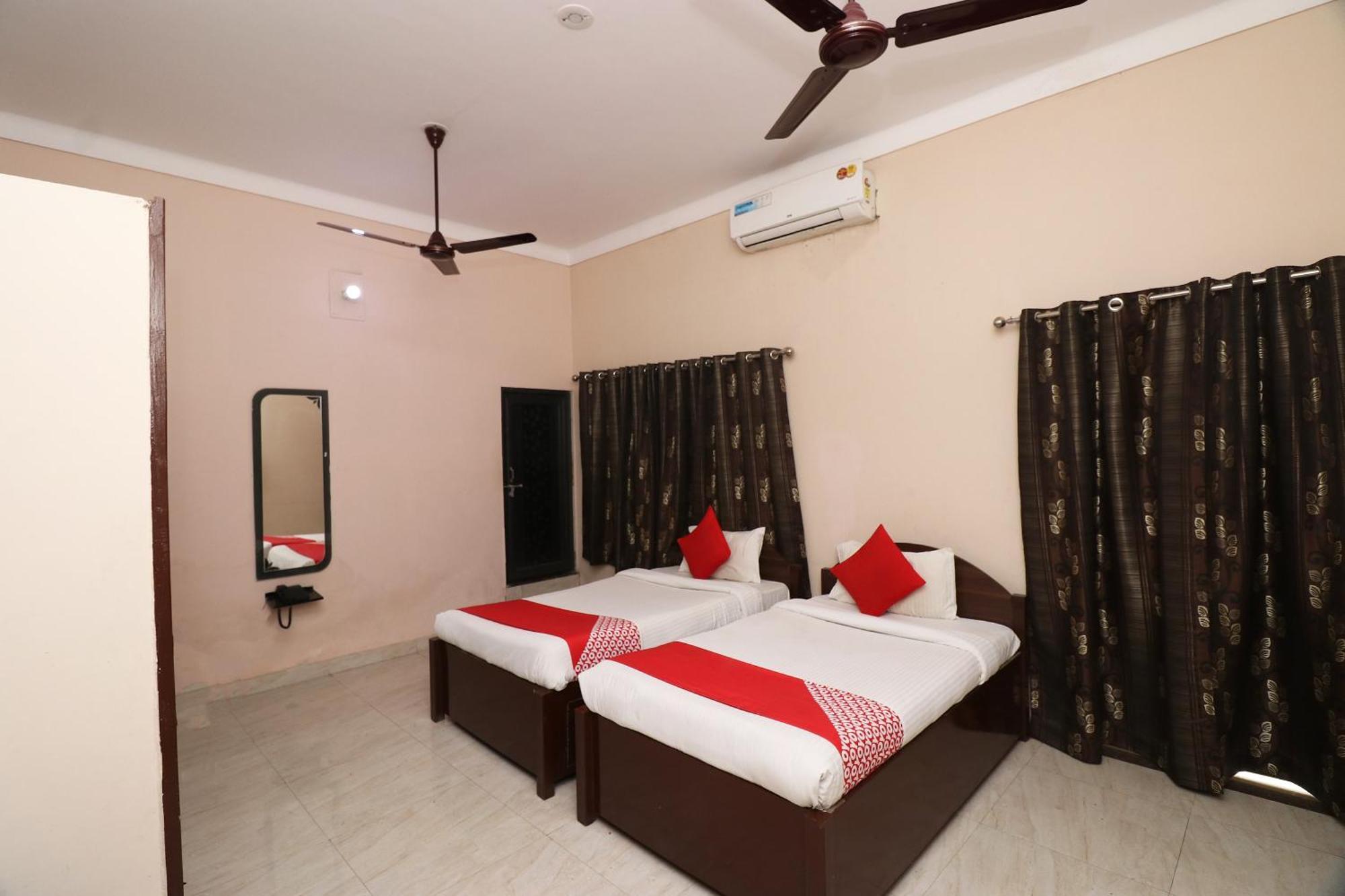 Flagship Chandra Prabha Guest House Varanasi Exterior photo